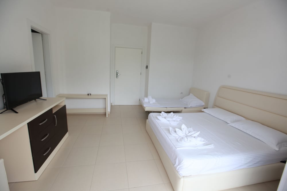 Zahos Hotel