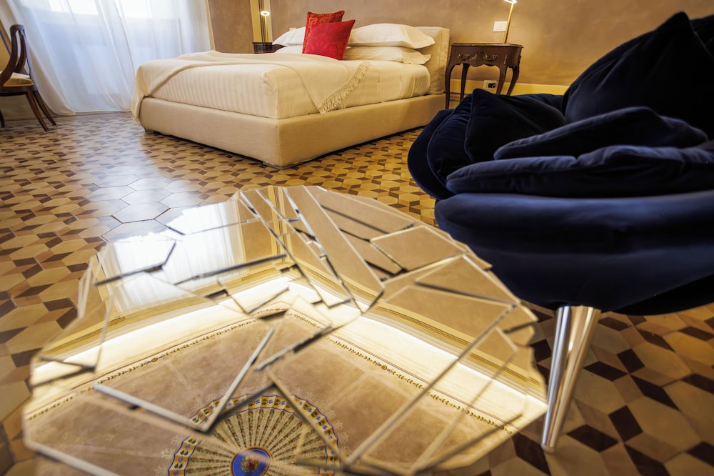 PALAZZO DELLA BIANCA- Royal Experience