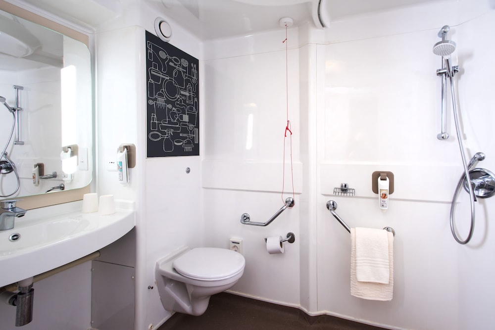 Leicester Vacations - ibis Leicester City - Property Image 13