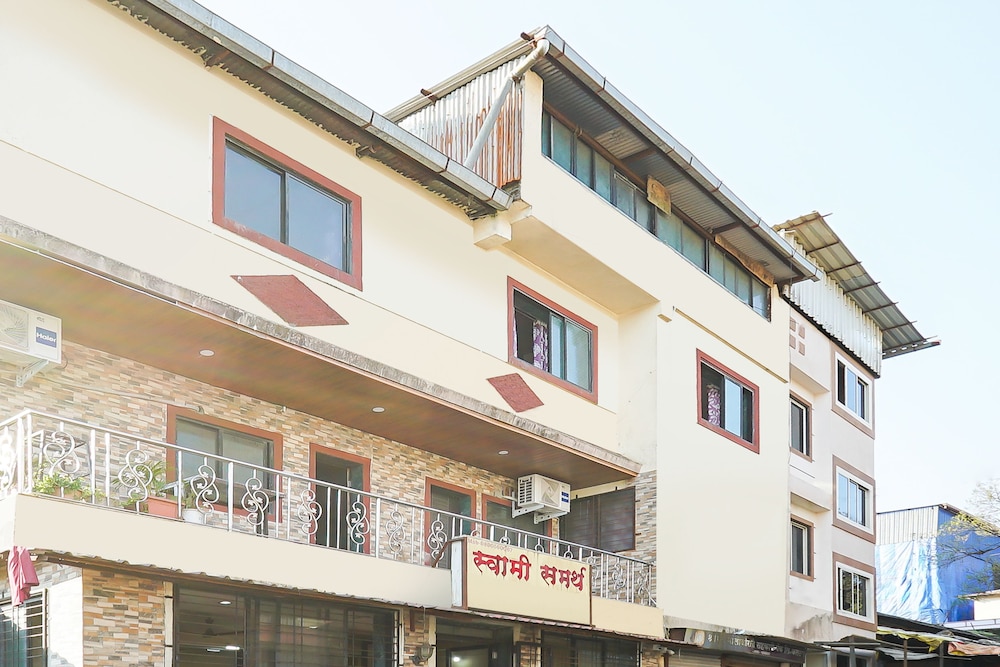 OYO 18653 Hotel Swami Samarth view 3