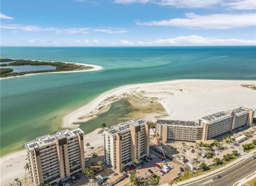 Beachfront Escape in Fort Myers Beach