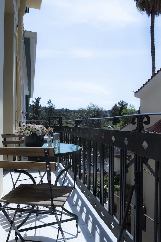 Beautiful City Suites