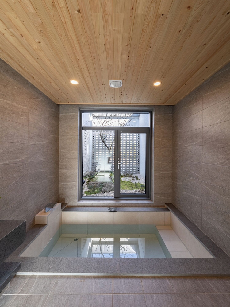 Gobajinin Private Pool Villa