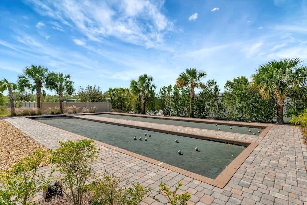 Golf Course Townhome Resort Amenities 2B Luxury