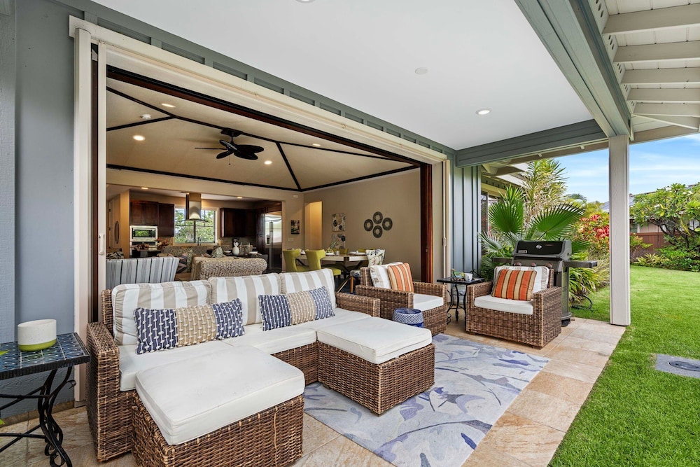 Hawaiian Unit - Outdoor Private Pool - Central AC - Vrkcv