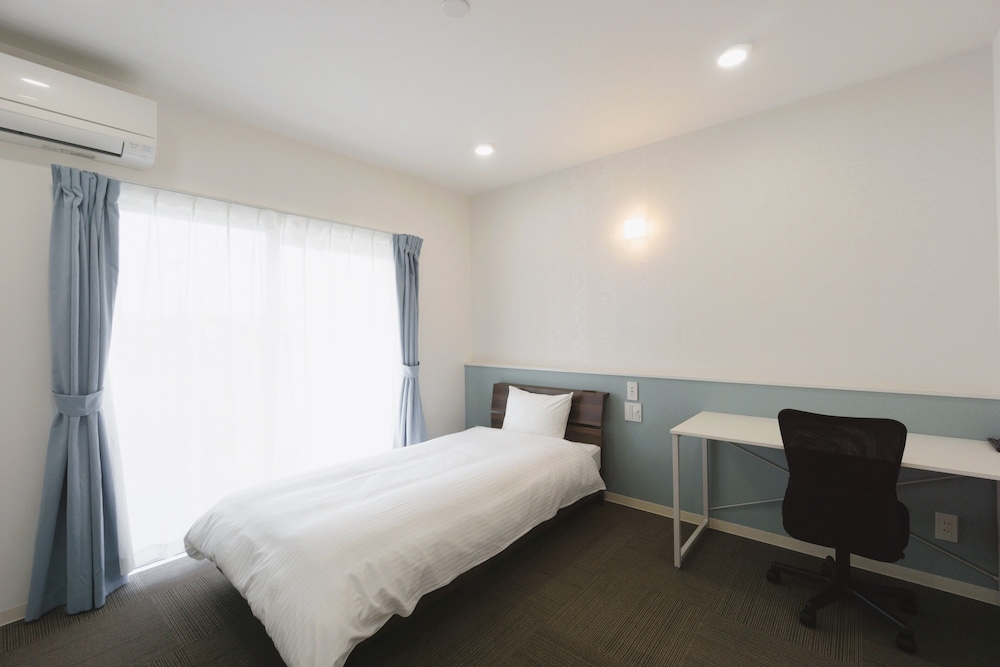 Condominio Miyako Airport view 2