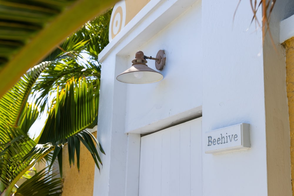 Beehive Harbour Island. Luxury Dream World On The Bay. Private D 5 Bedroom Home