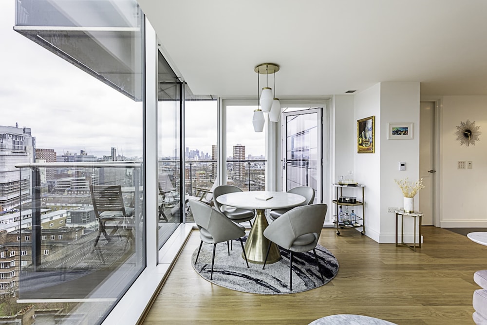 Stunning London View Flat