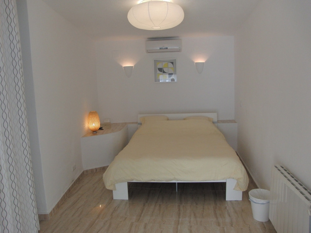 Luxury 5 Bed Mountain Views Heated Pool Games Room