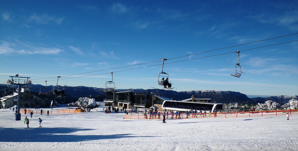 Ski Club of Victoria - Ivor Whittaker Lodge
