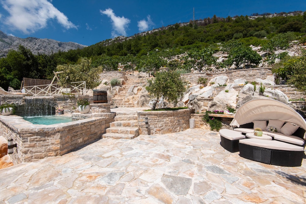 The Hidden Treasure Village - 3 Villas view 4