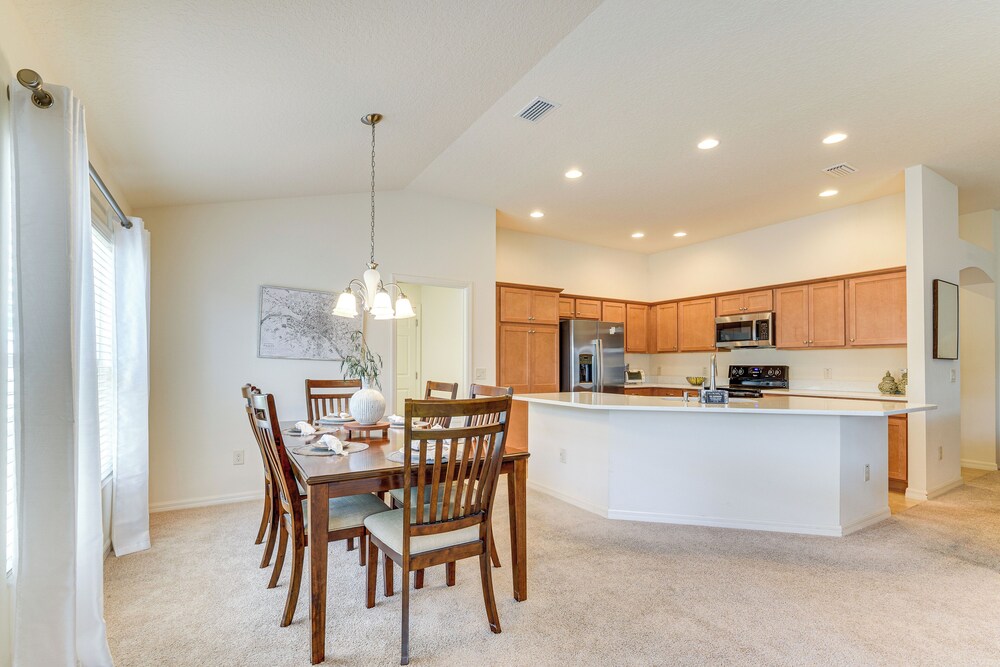 < 1 Mi to Brownwood Paddock Square: Home w/ Patio!, photo 9