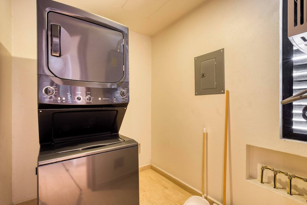 For Couples, Petfriendly 2 BR Ocean View #18 4pax