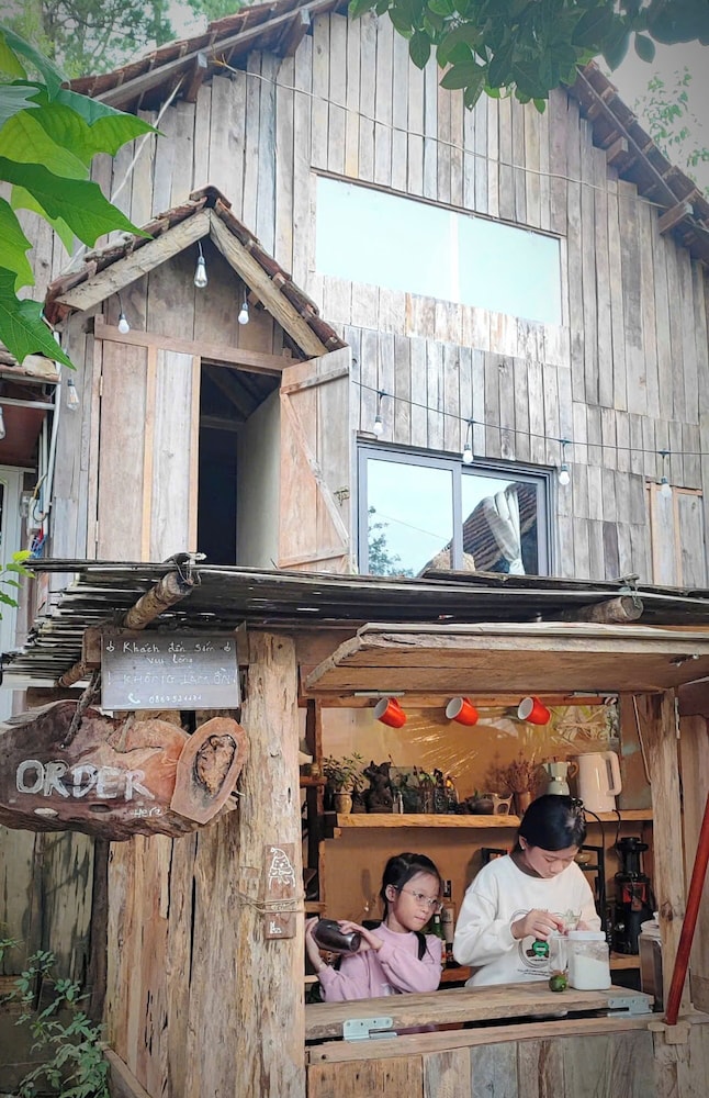 To Chim Ri Homestay Mang Đen