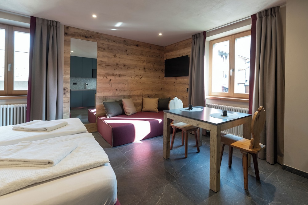 BAITA LARIX BORMIO