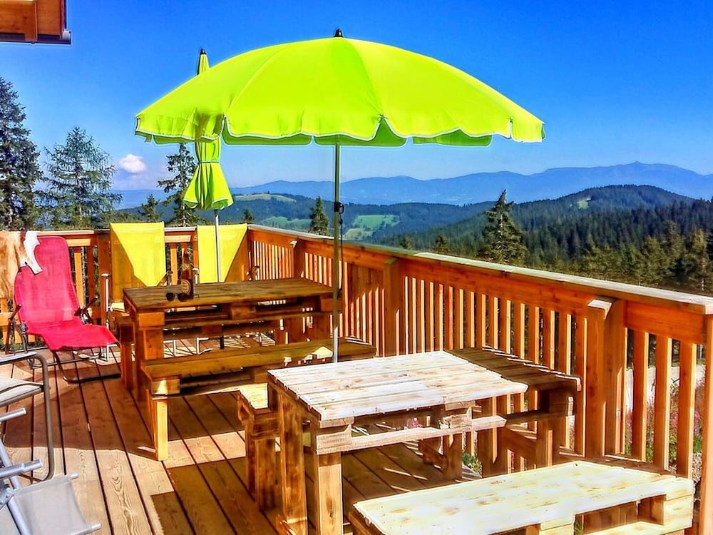 Chalet in Bad Leonhard Near Klippitztorl Slopes