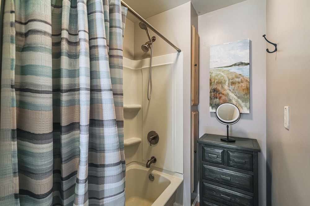 Private Beach & Fishing Pier: Wicomico River House