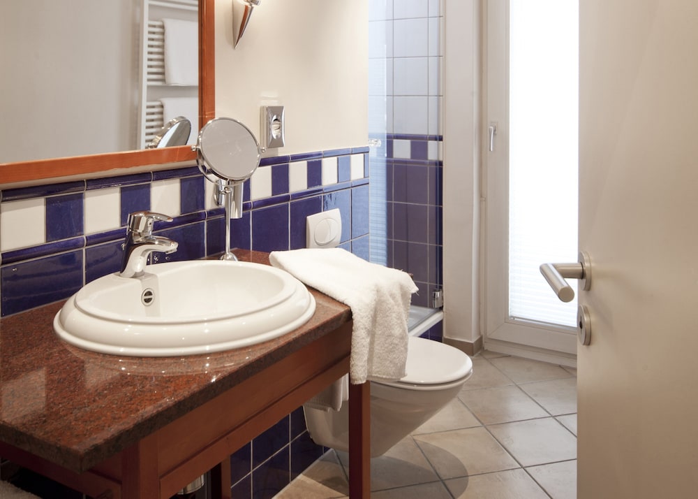Frankfurt Vacations - Hotel Villa Orange - Property Image 38