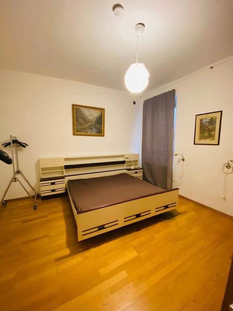 Hans-Sachs-Gasse 10