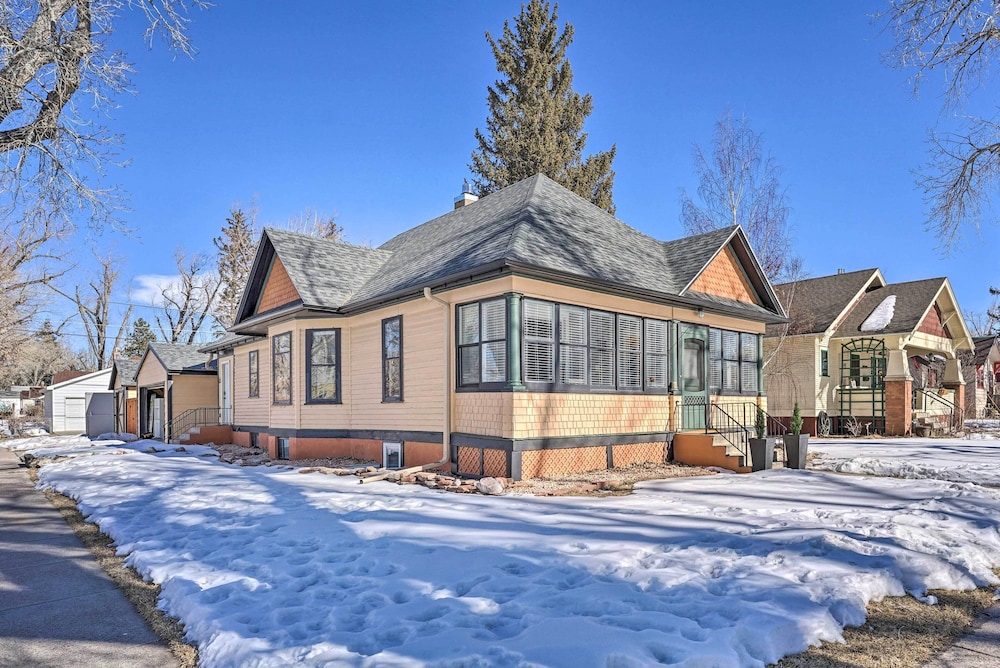 Laramie Vacations - Cozy Laramie Retreat w/ Private Yard Near UW! - Property Image 3