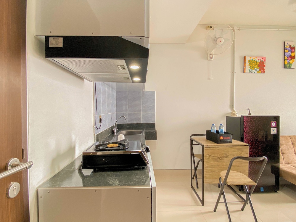 Cozy and Spacious 2BR Apartment at Transpark Cibubur