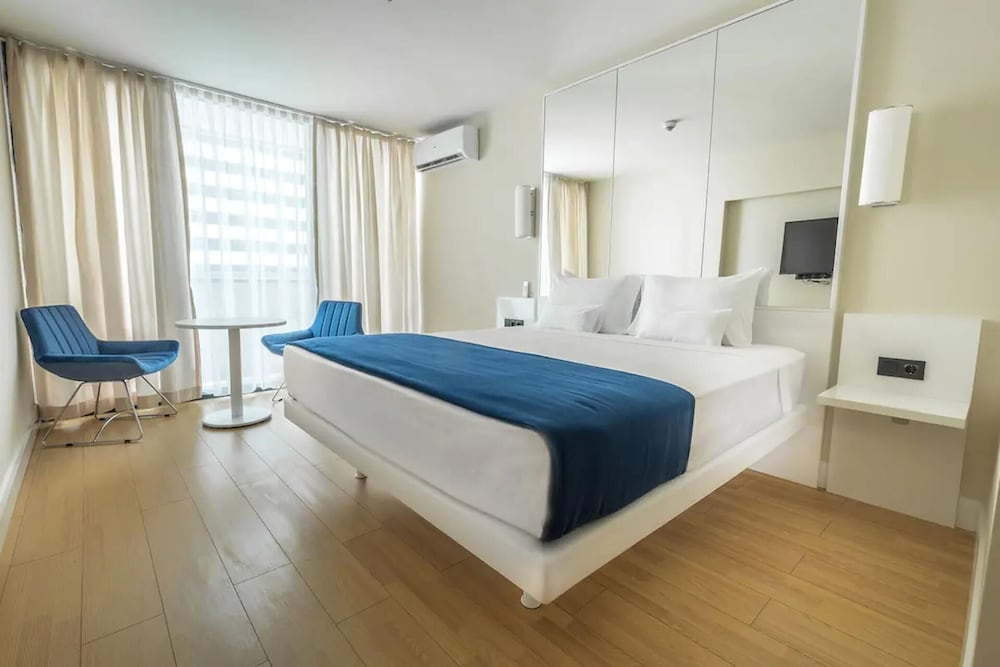 Orbi City Batumi Apartment With sea Views view 3