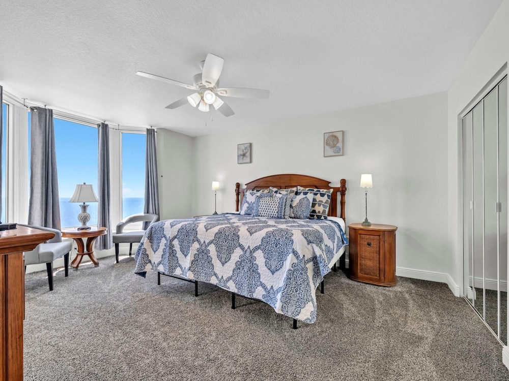Emerald Beach 2336
