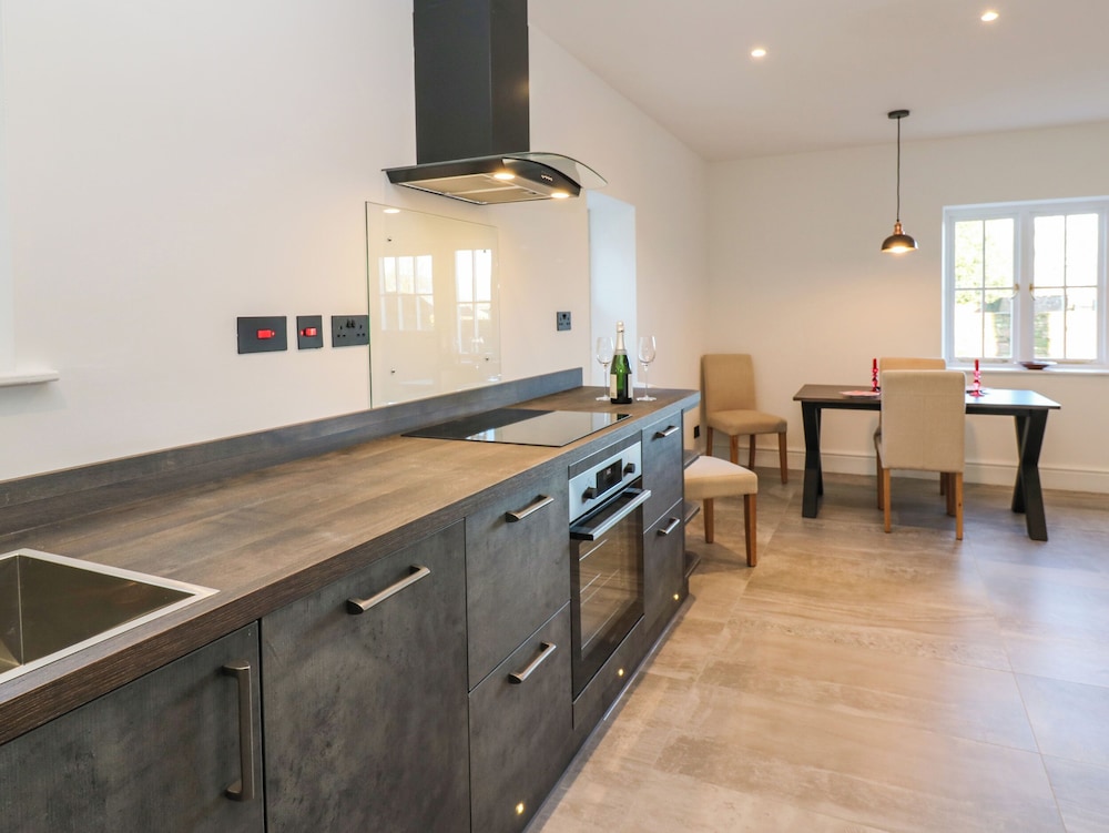 Luham Cottage