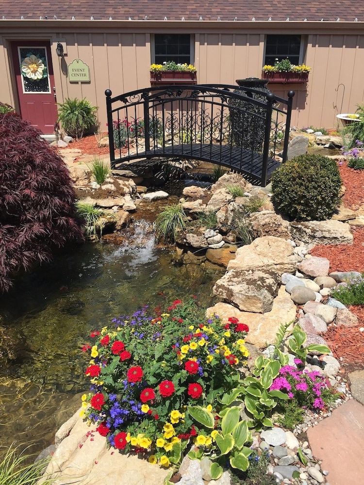 Weller Haus Bed, Breakfast & Event Center