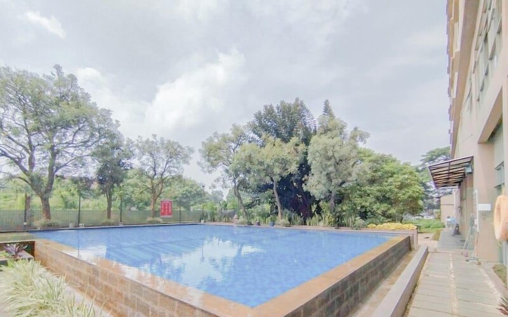The Chic 2Br Apartment At The Edge Bandung