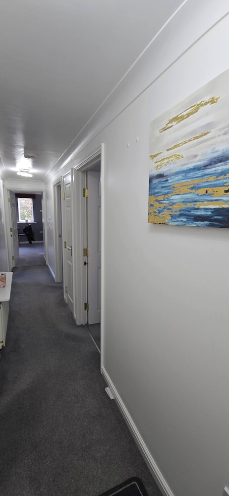 Stylish 2-bed Apartment in Newport, Perfect for a Relaxing Getaway