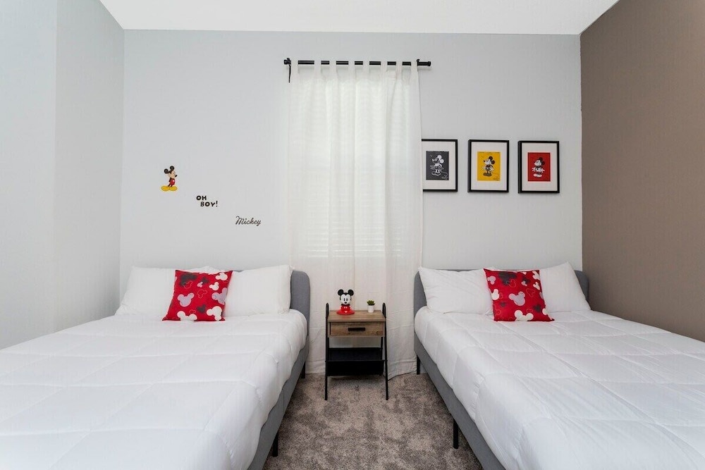 Family Friendly  3Bd Close to Disney @Champions Gate 991