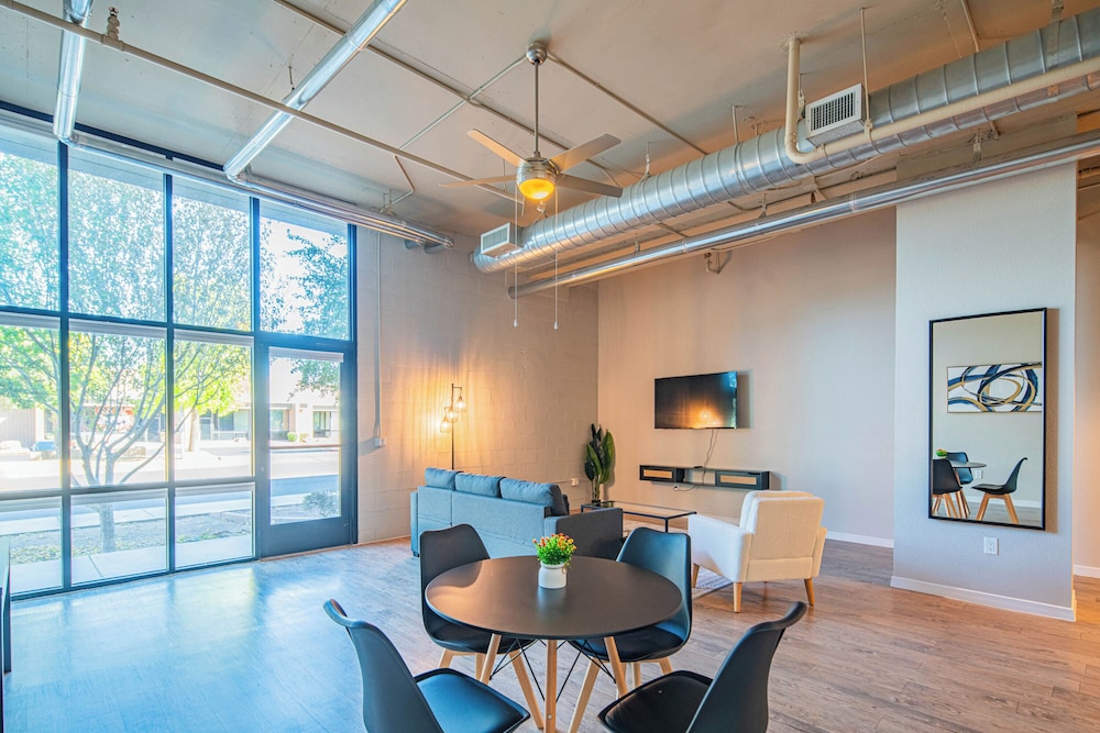 ROVE LIVING/KL - The Fredrick Tempe