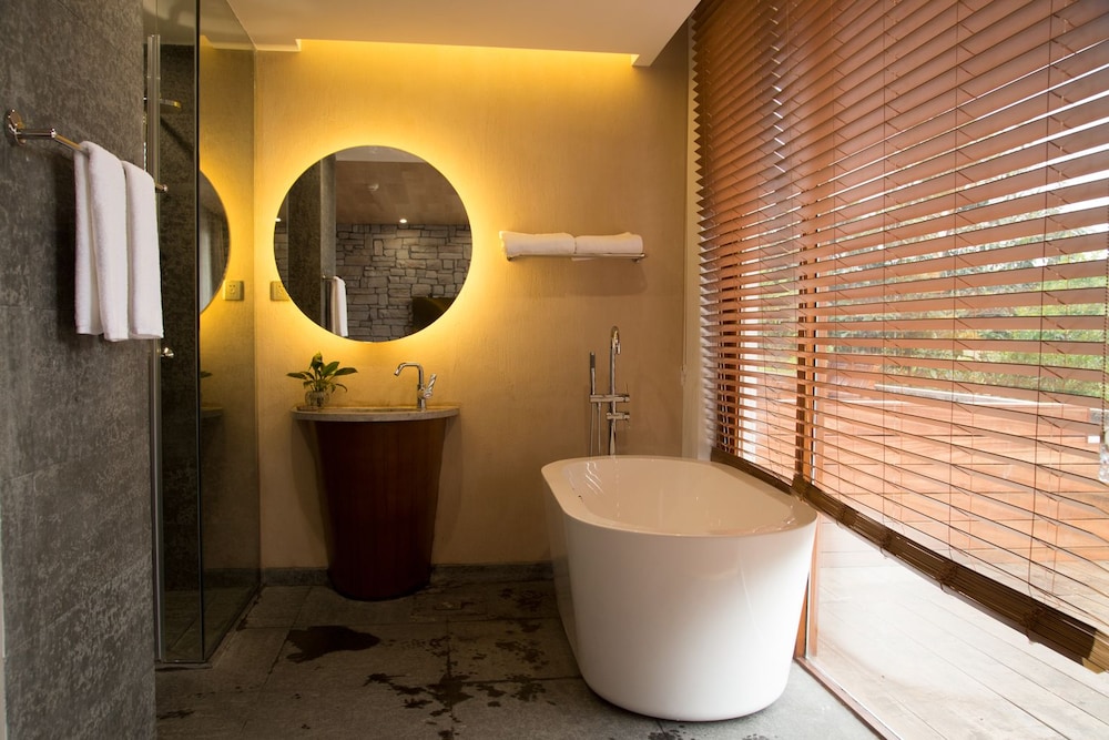 Fishman homestay