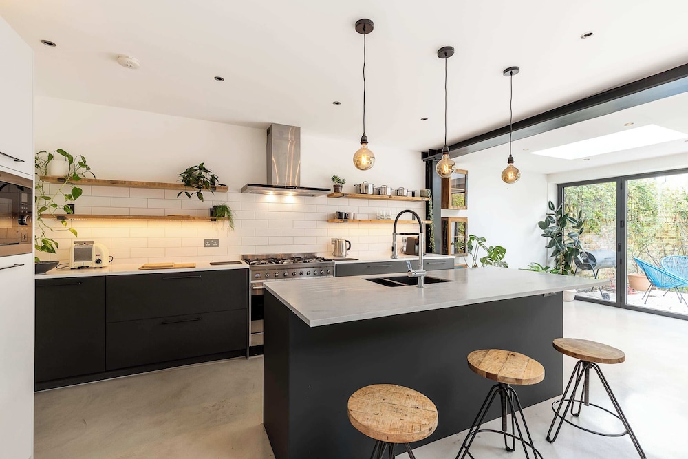 Spacious and Charming Brixton Home