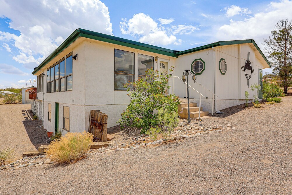1 Mi to Lake: Home w/ Deck in Elephant Butte