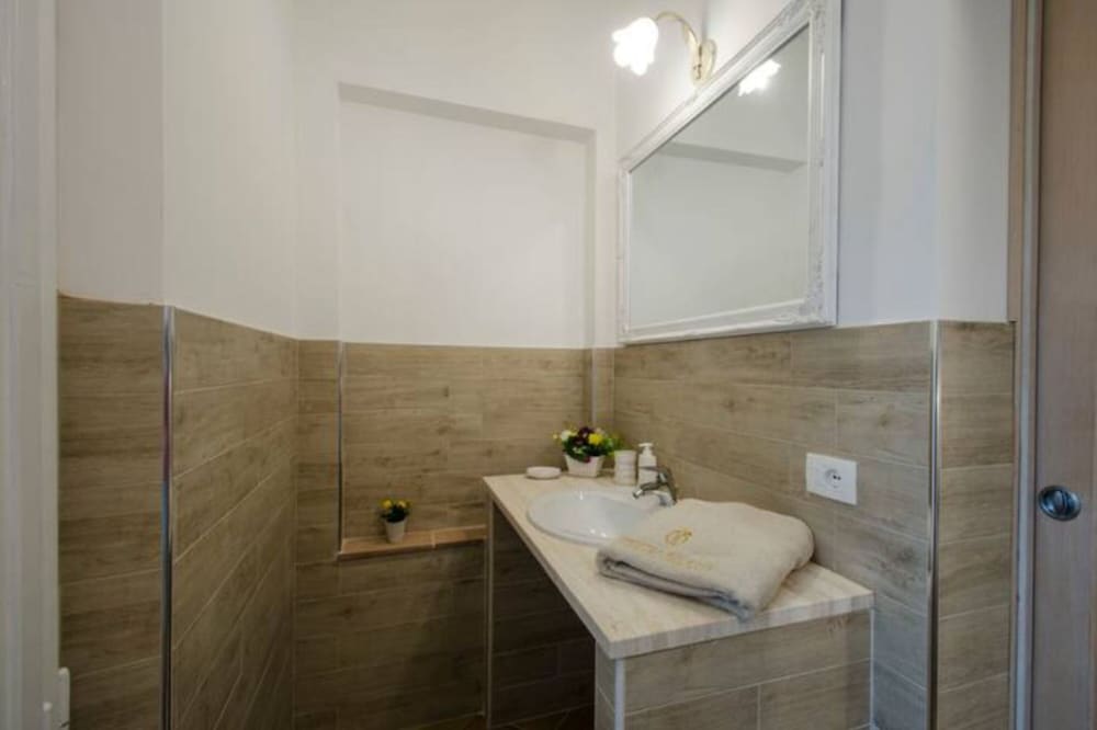 Villa Febea - Casa Delle Farfalle 6 Posti Letto-casa Delle Farfalle 6 Posti Letto
