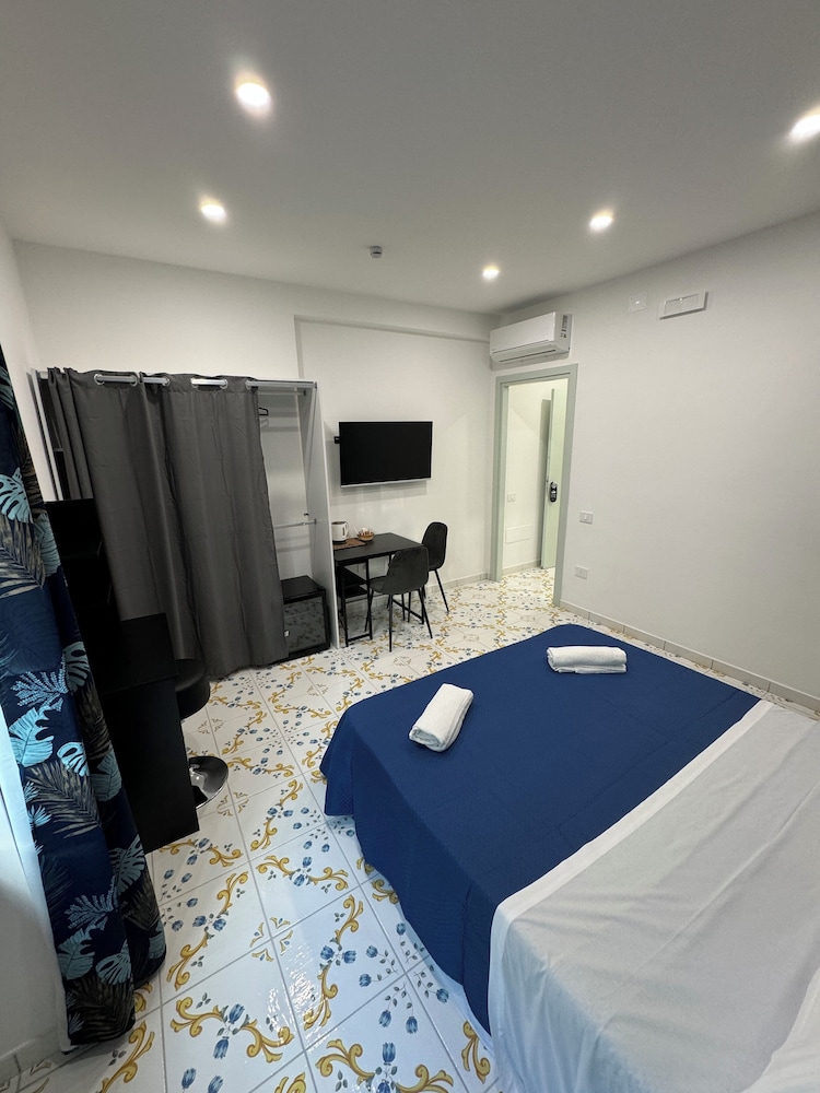Angela House Sorrento Center