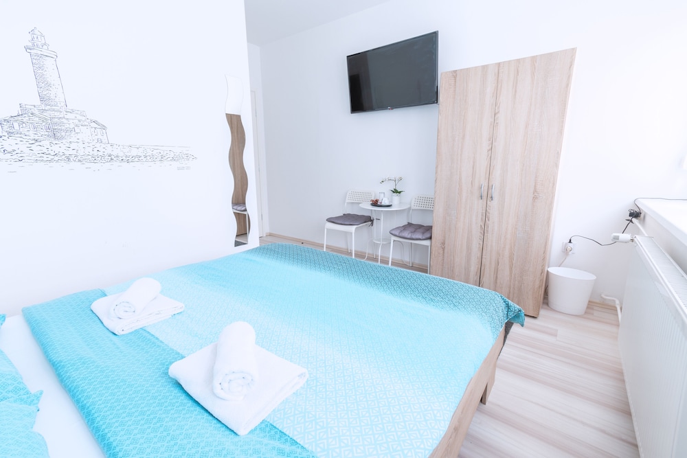 The Dots Hostel