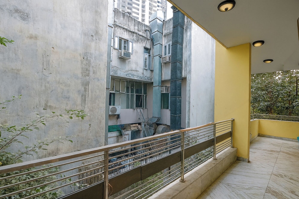 Fabhotel Uk House Residency