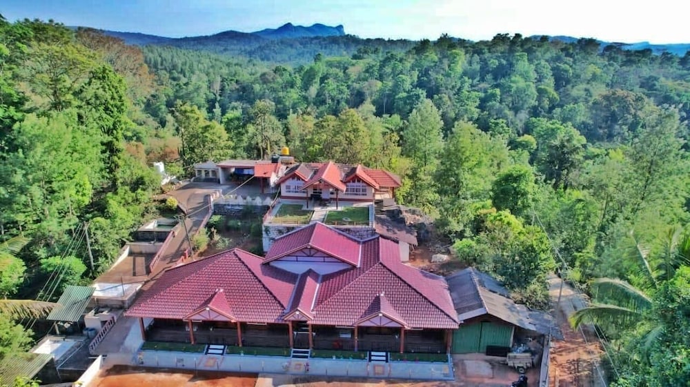 Cliff Haven Homestay