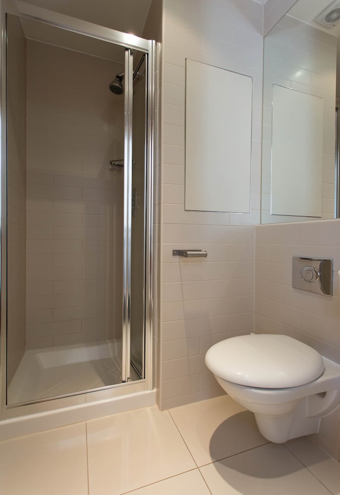Princes Square Serviced Apartments by Concept Apartments