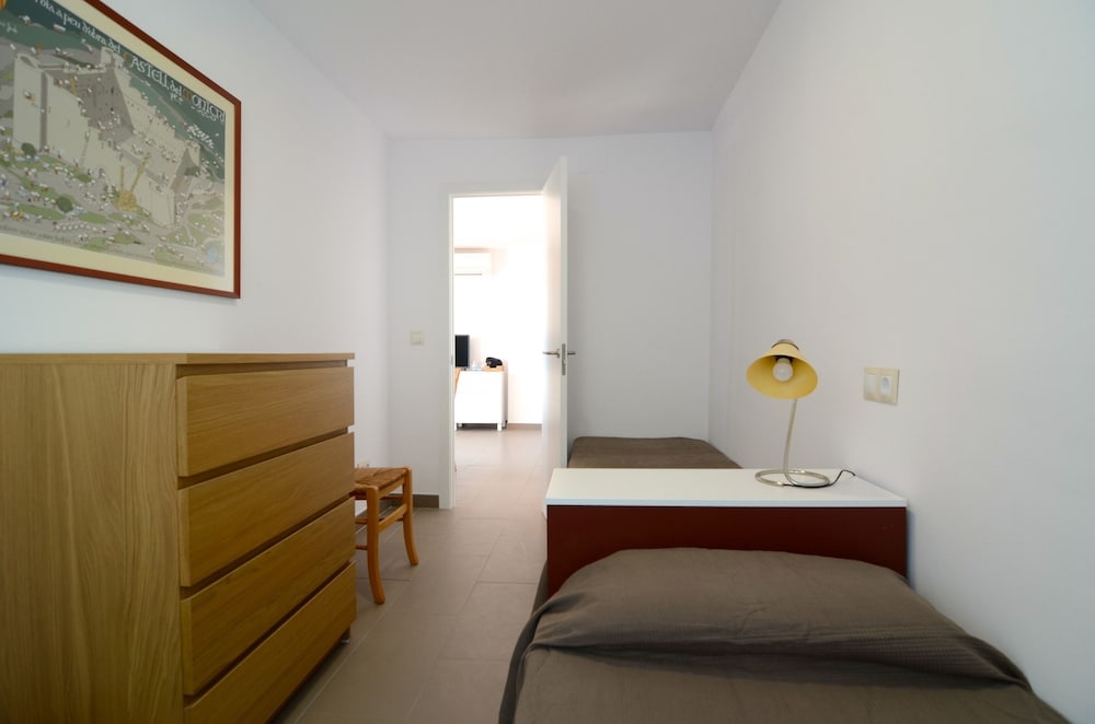 Apartamentos Rocamaura I view 5