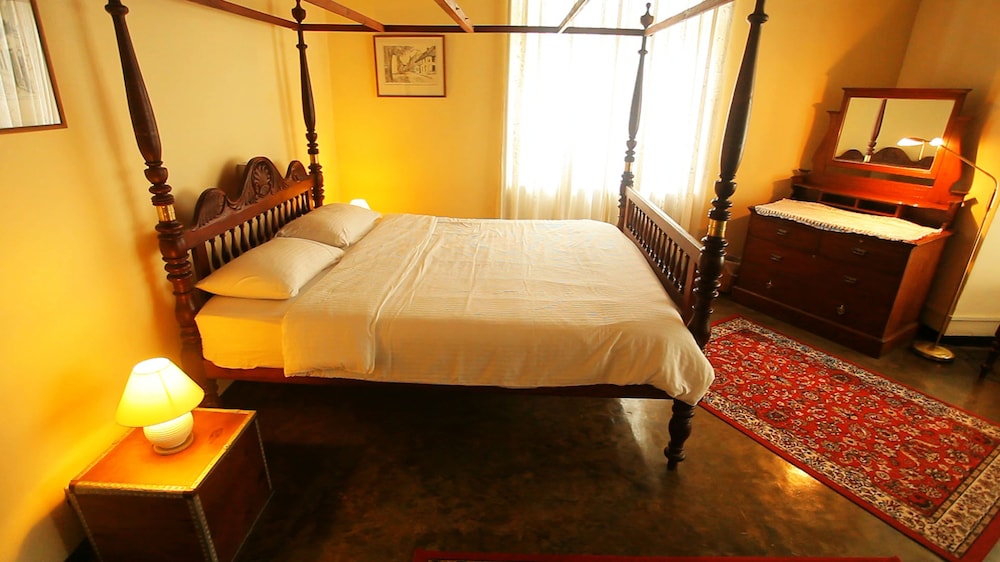 Senani Colonial Holiday Bungalow