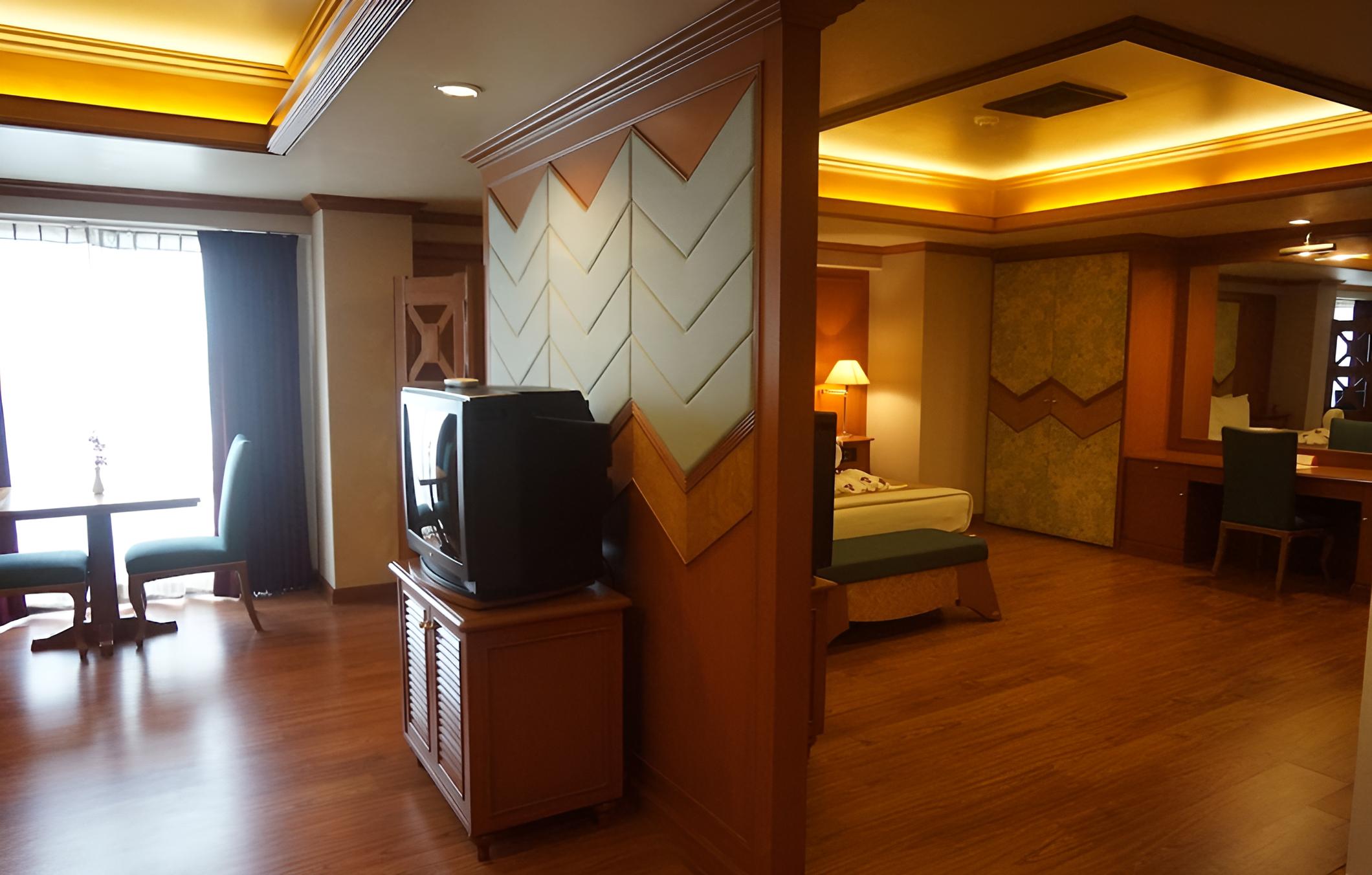 Ban Chiang Hotel