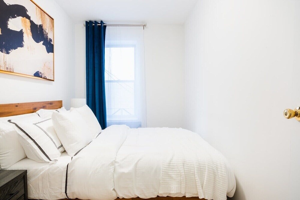 1435 UES Apartment