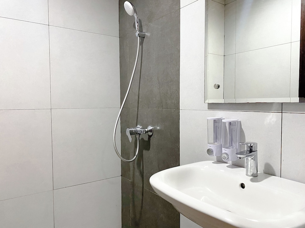 Good And Homey Studio Lrt City Bekasi Apartment
