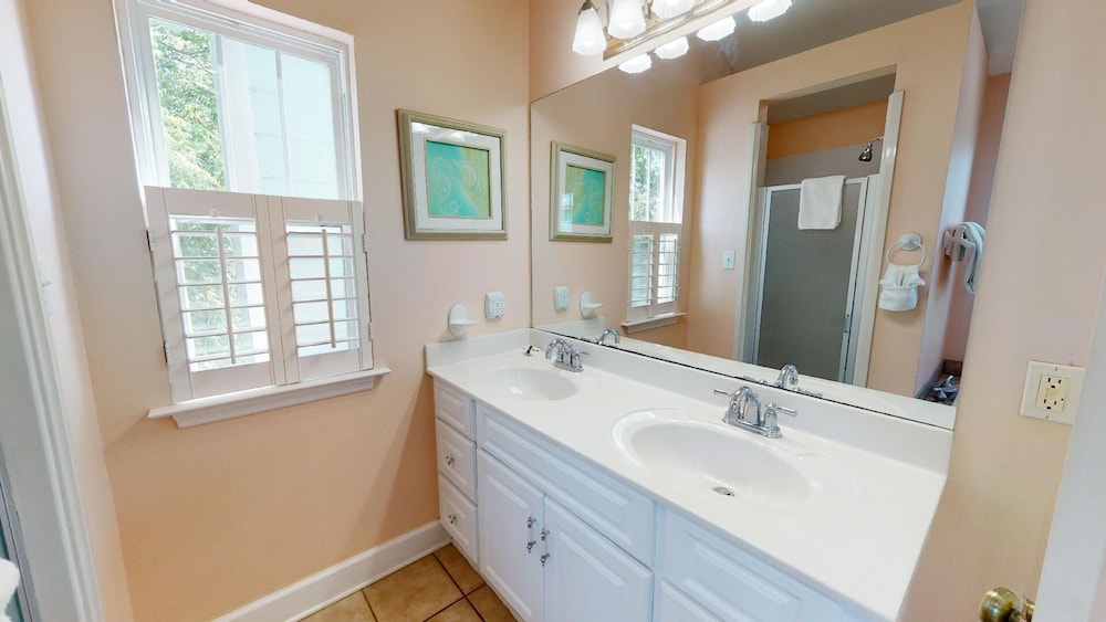 1616 Jones Avenue by Tybee Vacation Rentals