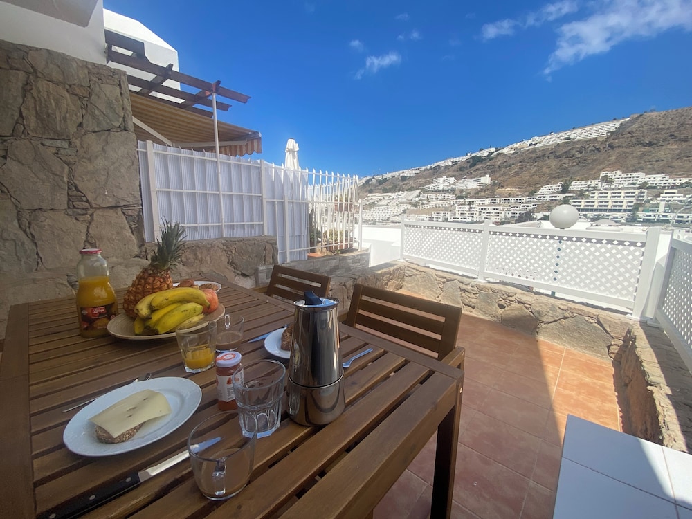 Modern Duplex Apartment Near Swimming Pool