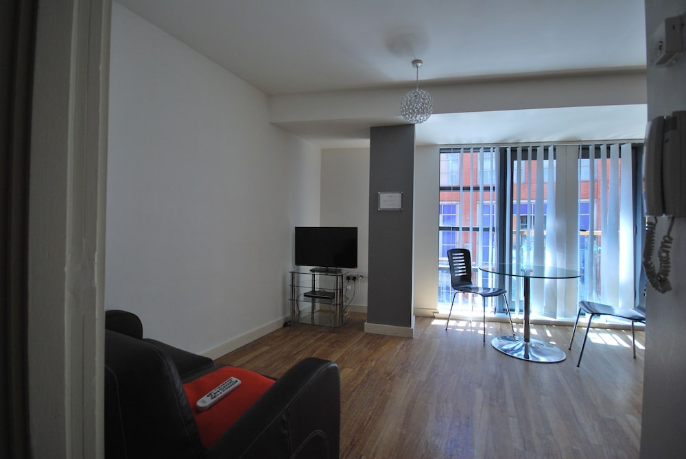 Atana Apartments